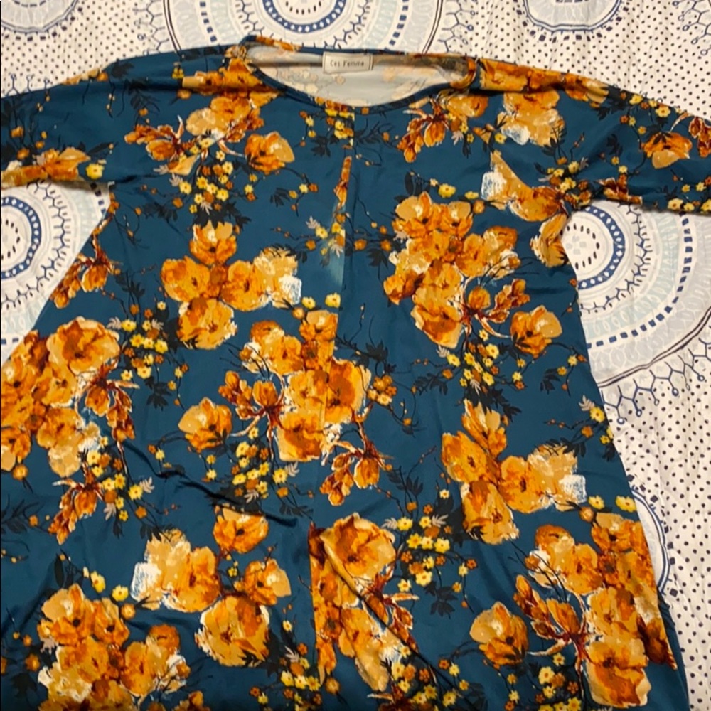 Beautiful DRESS! 😋